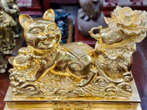 Tượng Mèo Phong Thủy Vạn Sự Như Ý Bằng Đồng Mạ Vàng 24k
