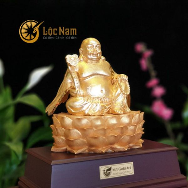 Tượng Phật Di Lặc ngồi đài sen dát vàng