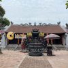 Lư hương đồng cỡ lớn đặt tại đền Trần - Nam Định