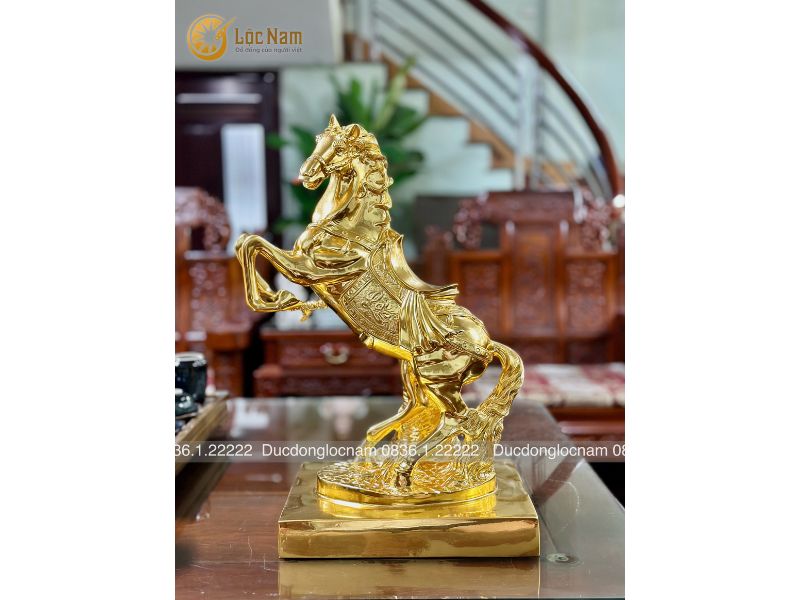 Ngựa Hí Bằng Đồng Mạ Vàng 24k Cao 55 CM