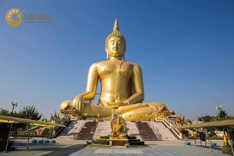 Đại Phật bằng mạ vàng tại Thái Lan