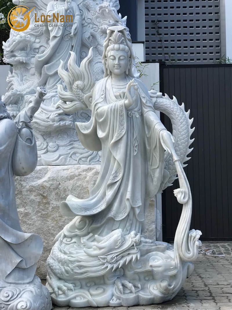 Ý nghĩa của tượng Quan Thế Âm Bồ Tát cưỡi rồng trong đời sống tâm linh Việt